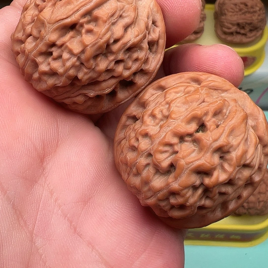 文玩核桃吊坠莲花38