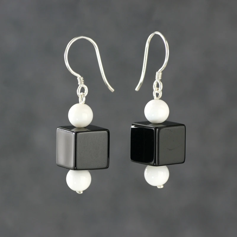 非金属仿水晶耳饰 黑玛瑙方形耳环原创设计黑白色纯银简洁OL耳饰