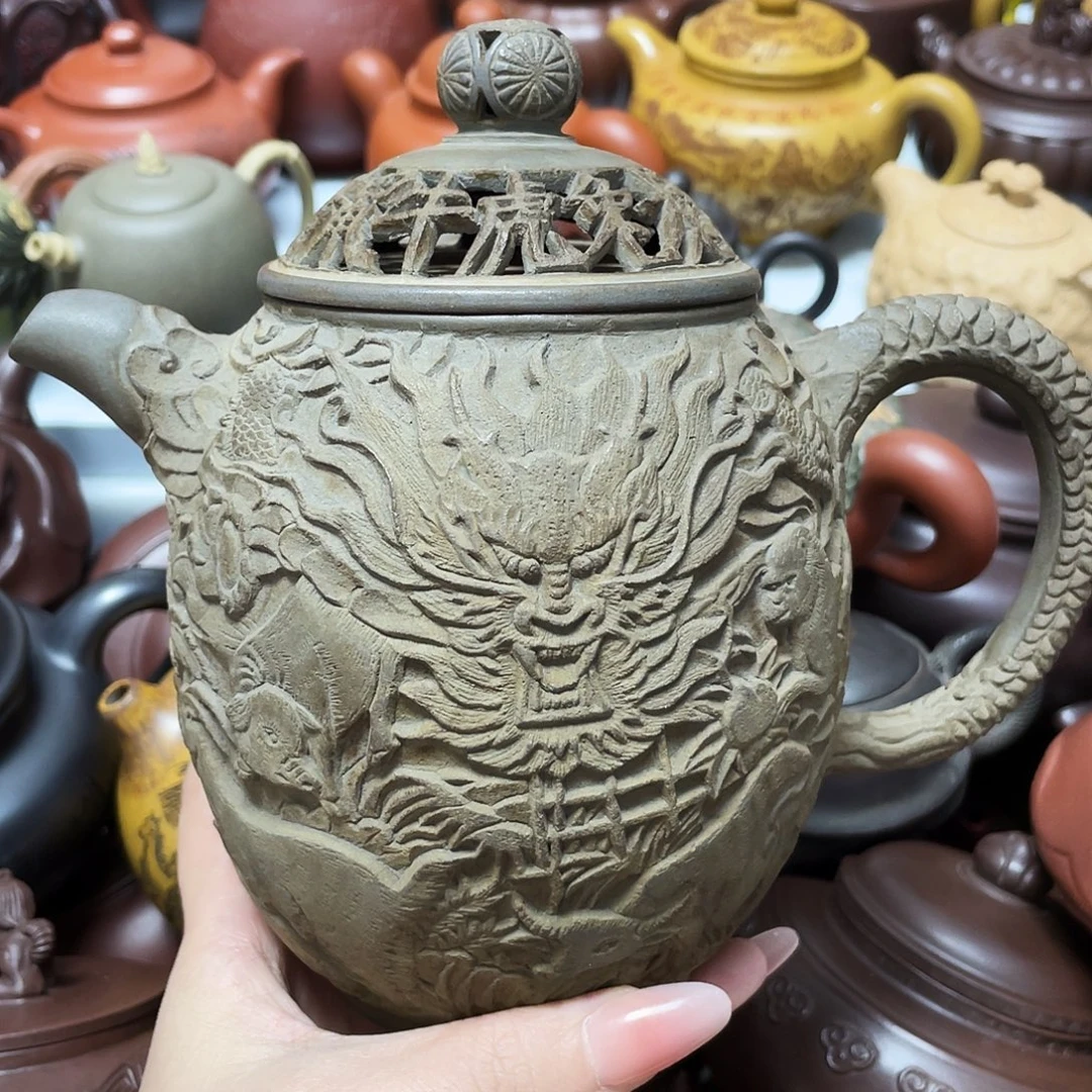 专***腌宜兴紫砂艺术学院