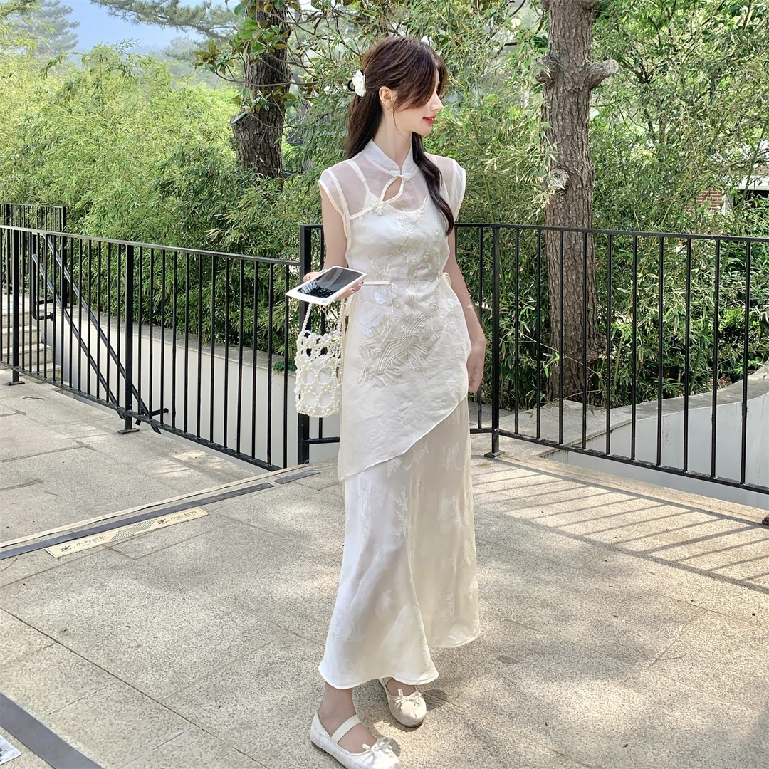 新中式国风吊带连衣裙套装女2025夏季新款显瘦气质刺绣罩衫两件套