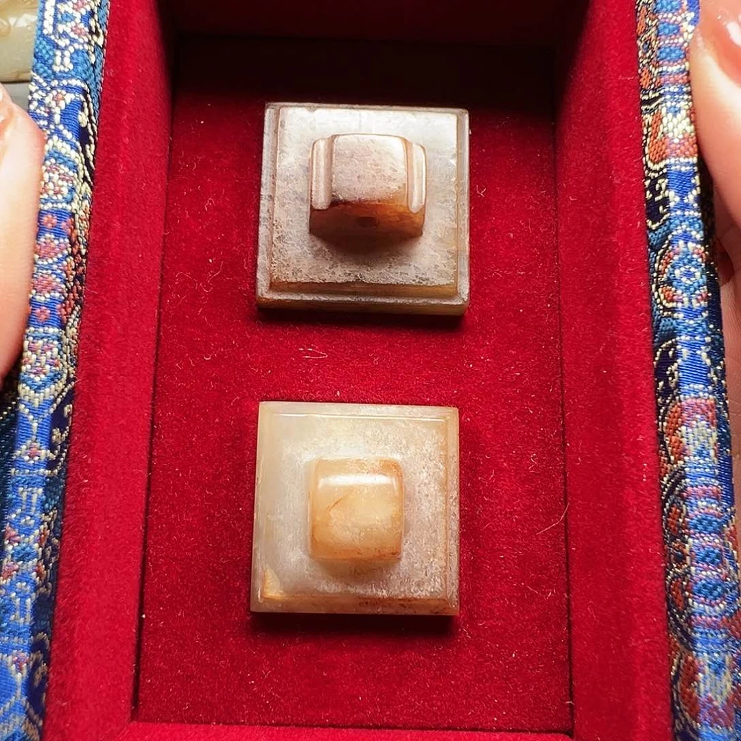 颈饰未镶嵌和田玉远**安