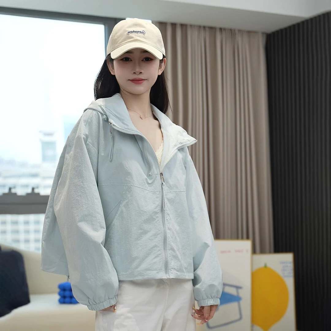 今年流行的漂亮超好看防晒上衣女2025年春季新款设计感连帽防晒衣