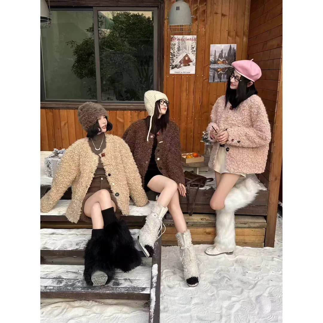 301-350老板娘扣号休闲风保暖女圆领短外套加厚外套秋冬