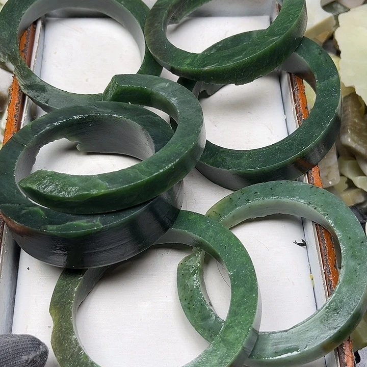 未镶嵌和田玉珠宝奇石千****行