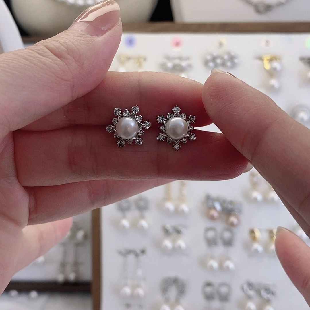 合金耳饰淡水珍珠