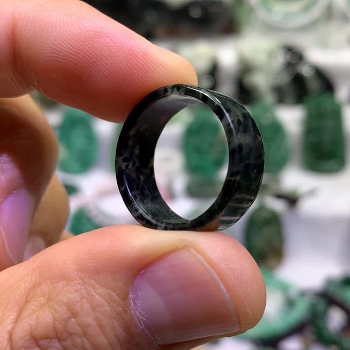 独山玉未镶嵌戒圈19.2内径