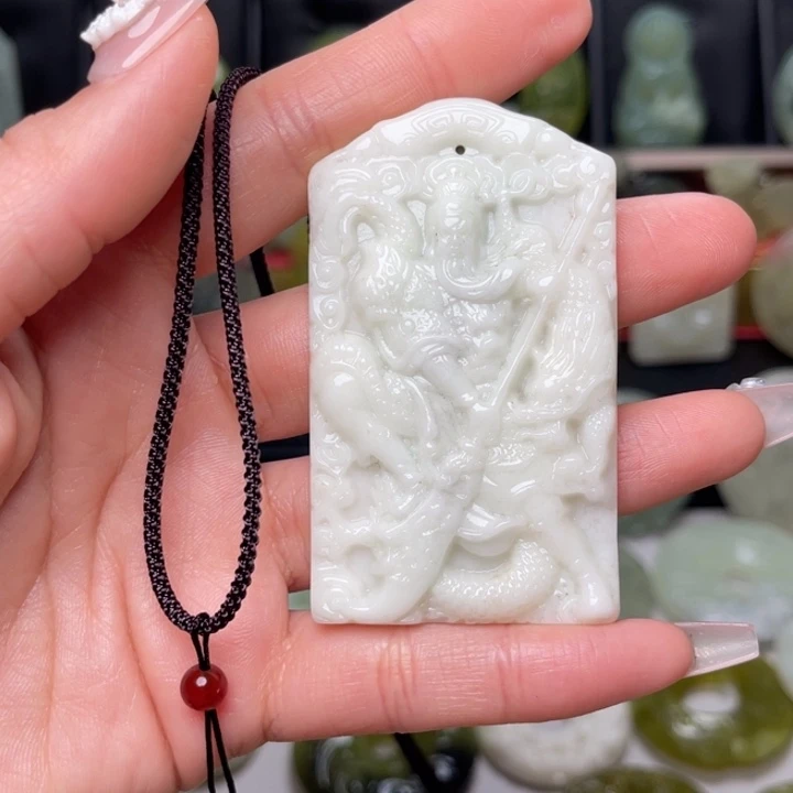 岫玉未镶嵌吊坠(赠链)醉****笑