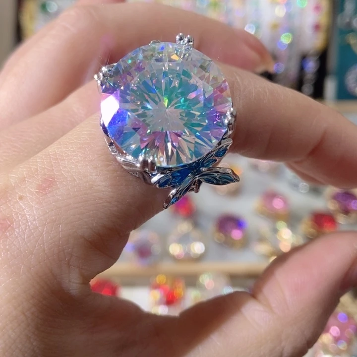 66锆石（处理）戒指