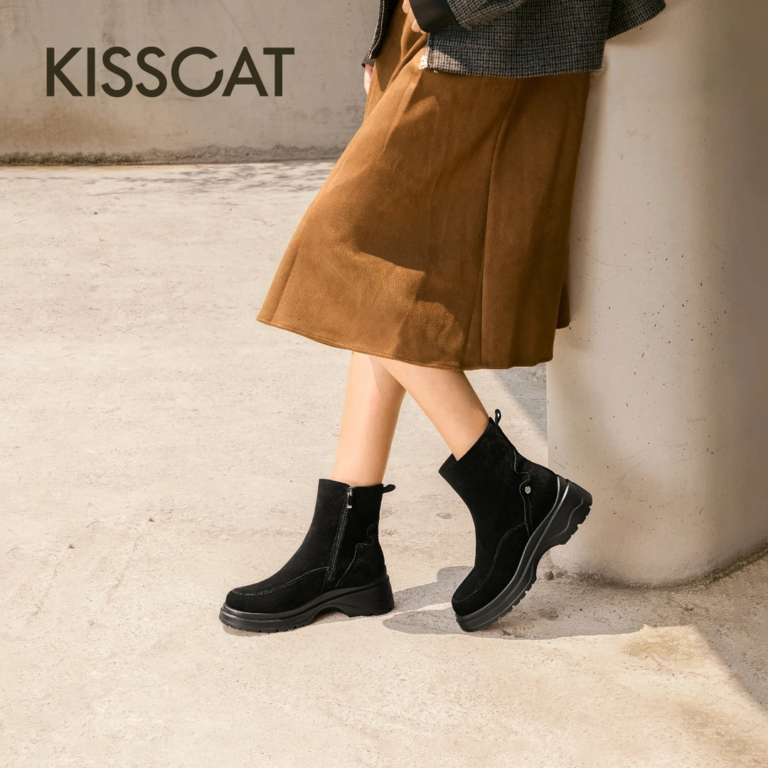 【商场同款】接吻猫2025年冬季舒适通勤百搭圆头弹力靴KA65780-51