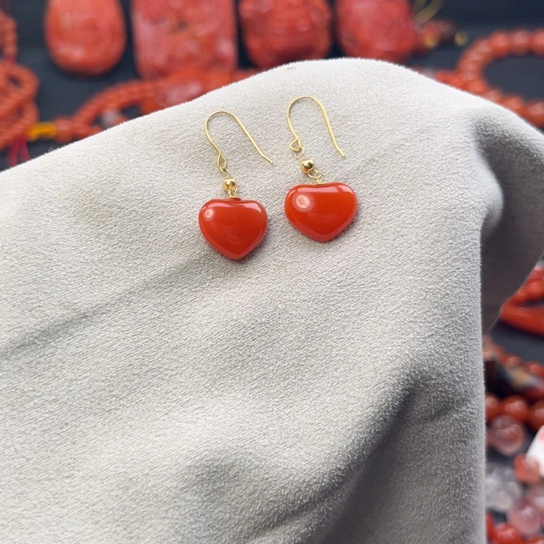 南红玛瑙18K金镶嵌颈饰