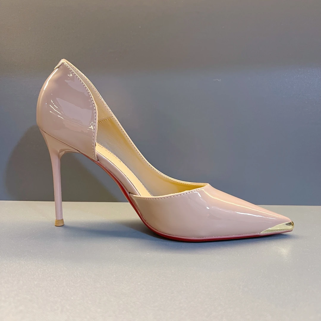 漆皮亮面侧空防踢高跟不累脚女鞋7-9公分春季新款尖头细跟小个