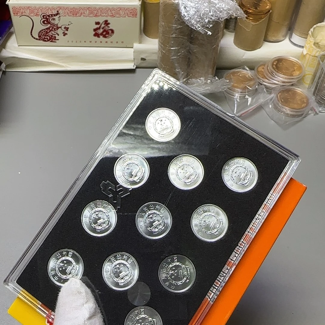 11小金刚11枚不同福利出特价