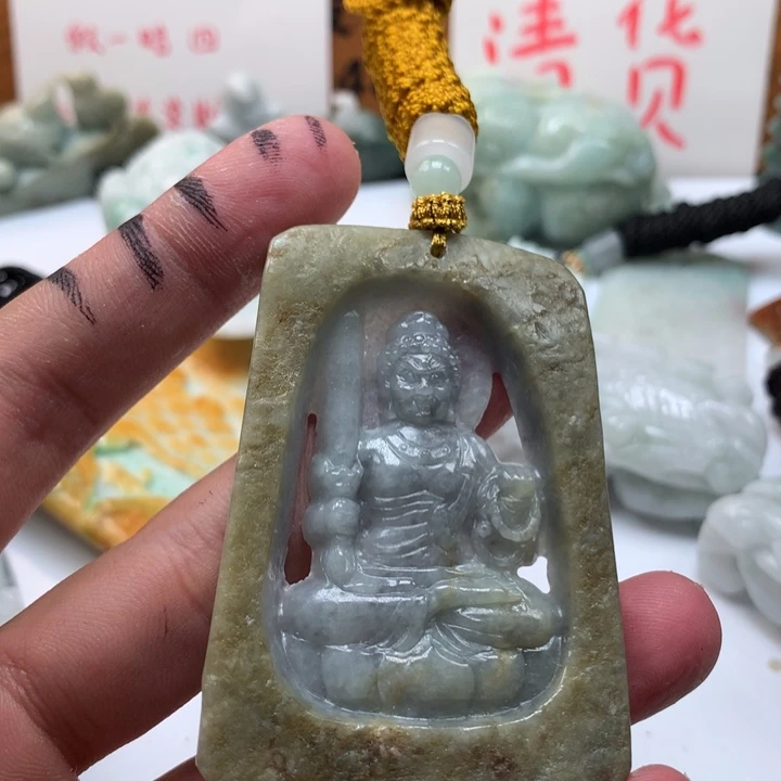 翡翠未镶嵌颈饰保真天然a货翡翠