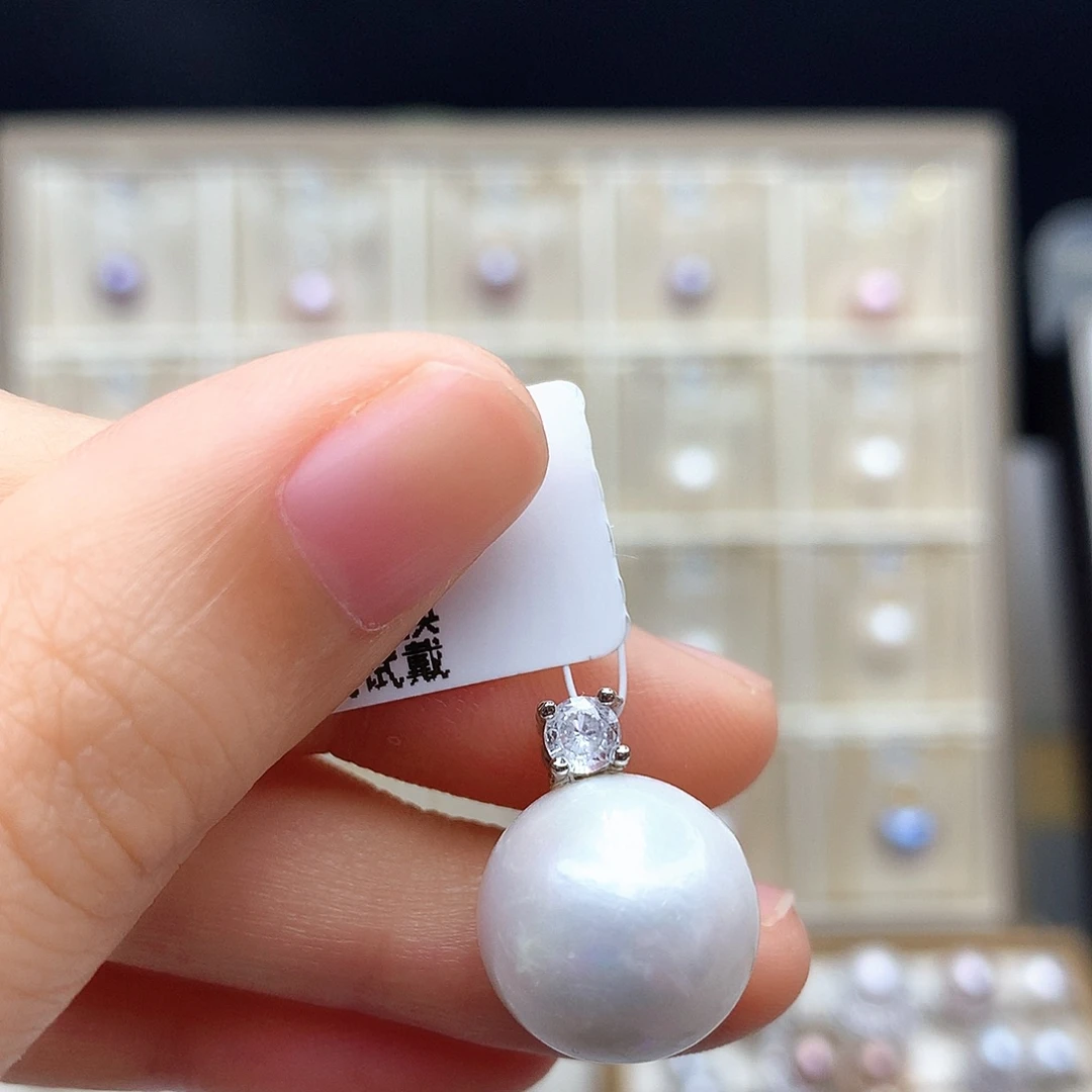 淡水珍珠合金颈饰