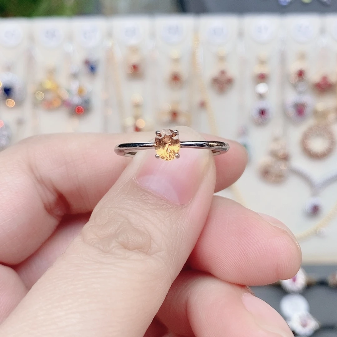 银S925镶嵌戒指石榴石（芬达石）