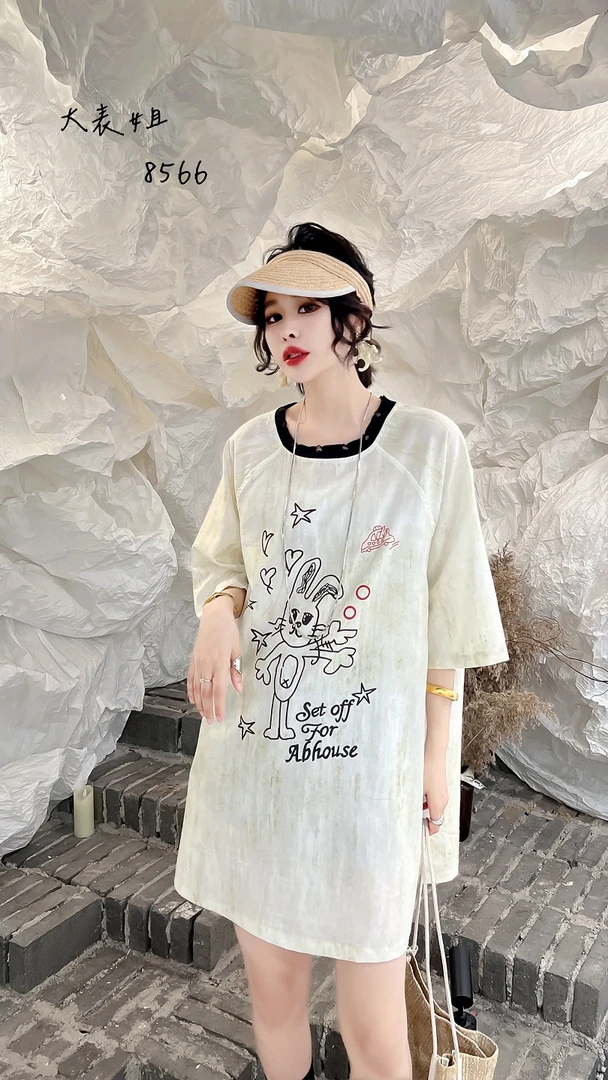 8566特大码300斤高级感刺绣短袖T恤衬衫女夏季宽松上衣女潮