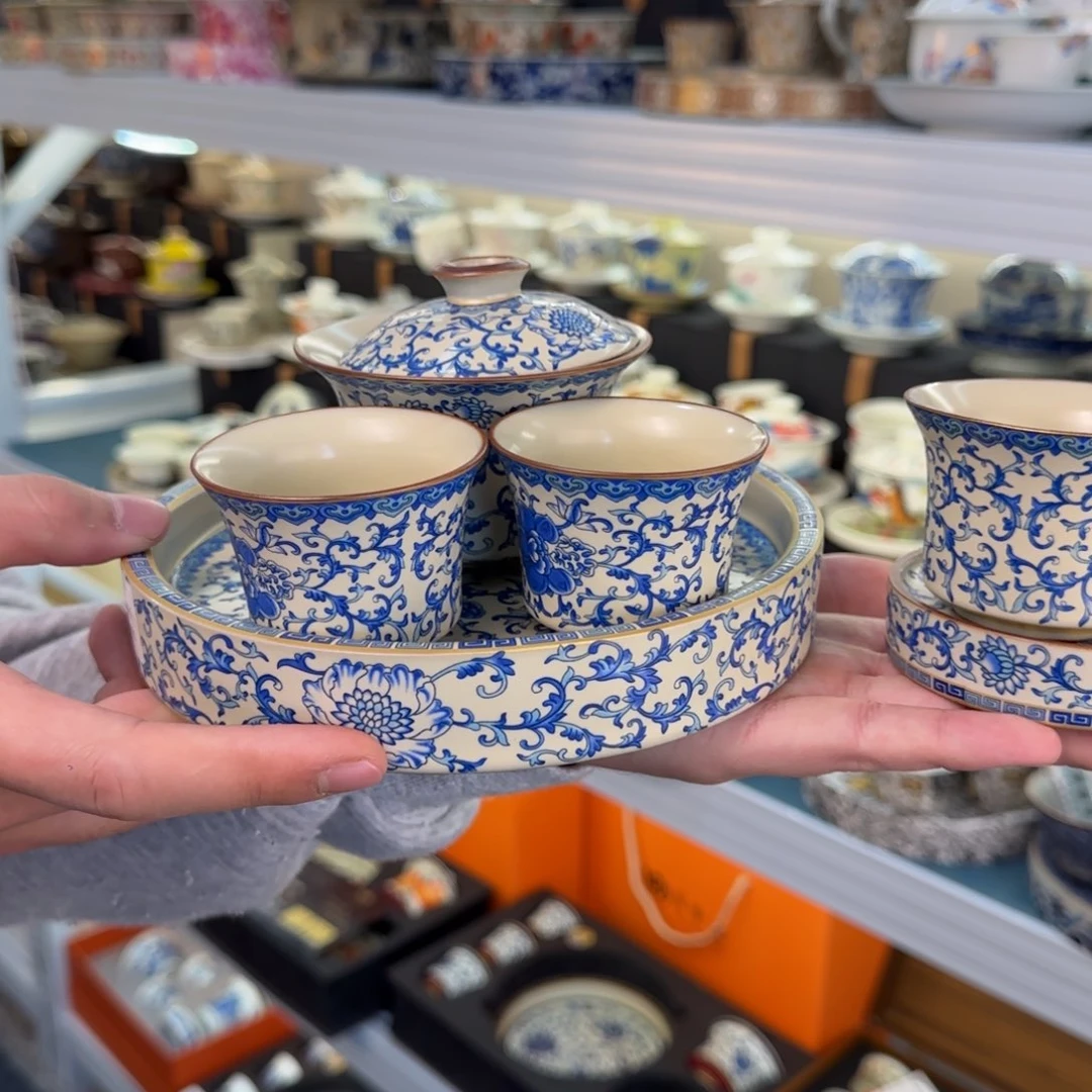 当代艺术名家辞典