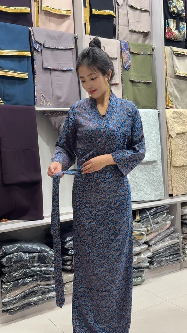 新款提花段复古西藏服博拉裙女士民族风藏式中式碎花连衣裙