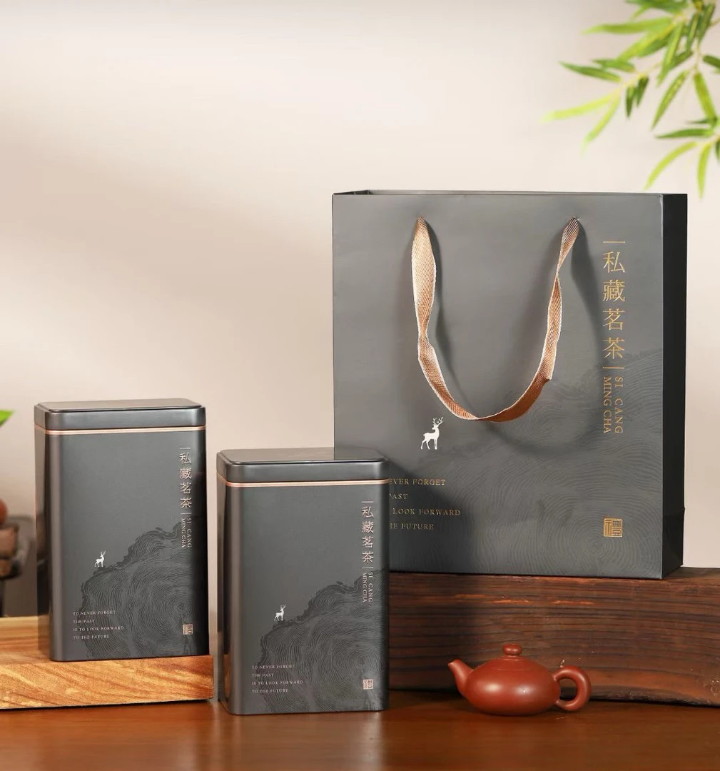 凤凰单丛茶鸭屎香香气袭人回甘带甜