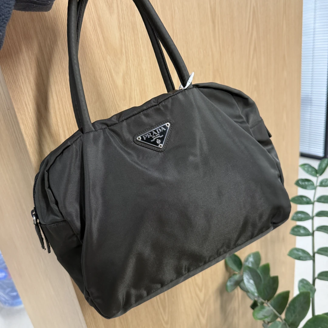 95新 Prada/普拉达 普拉达/单肩包/0628