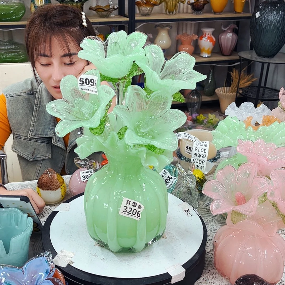 4花1瑕瓶 家悦琉璃工艺品