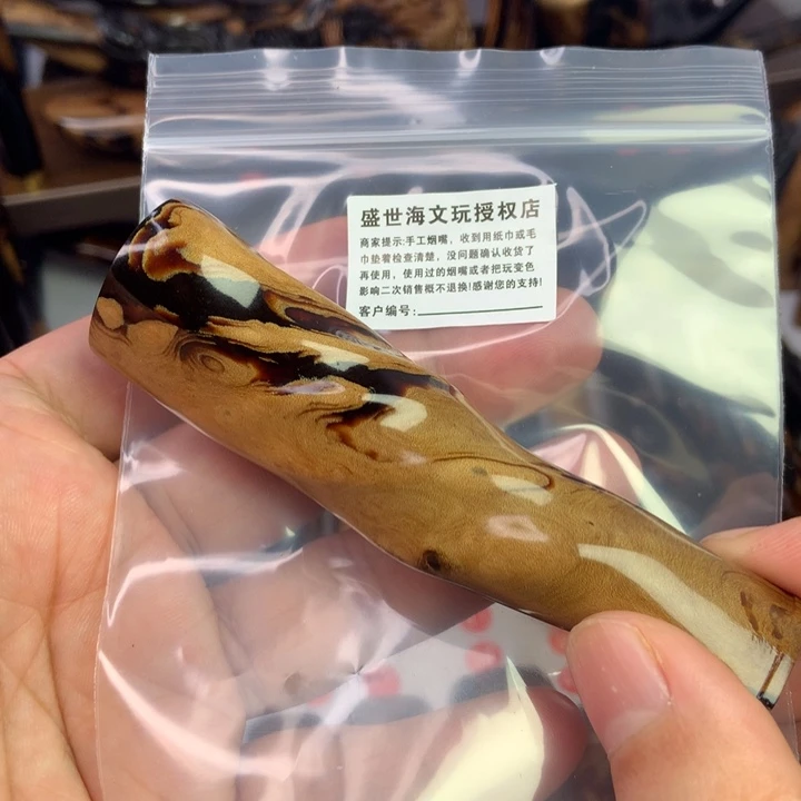 沧***场紫檀木类端景台海柳烟嘴