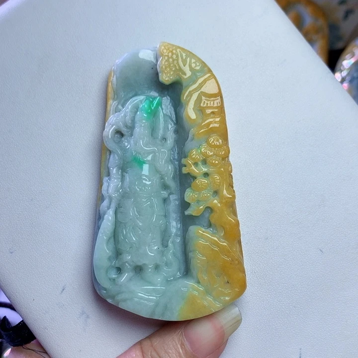 颈饰未镶嵌翡翠关公