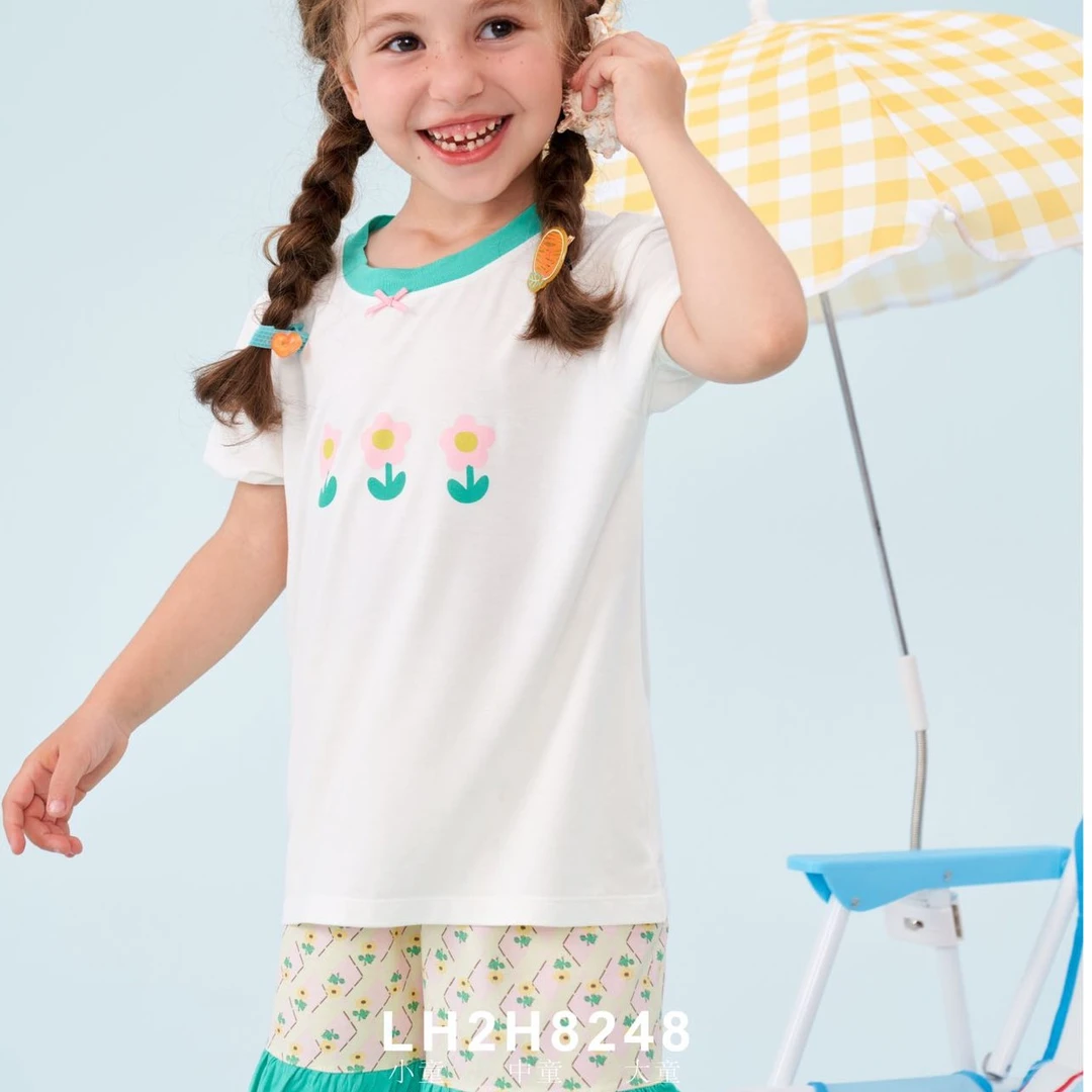 小松鼠洛洛夏季女童短袖短裤套装圆领三朵小花 17  8248