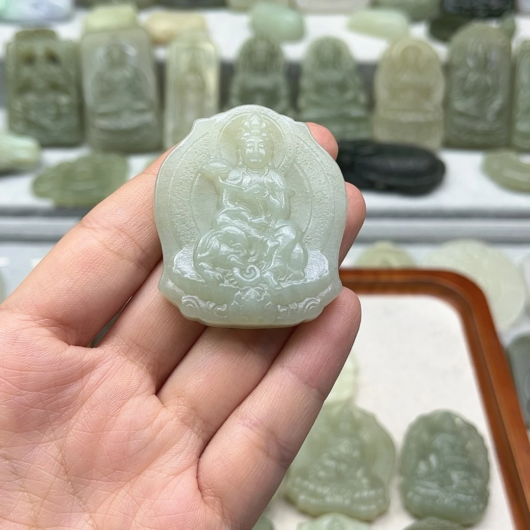 和田玉颈饰未镶嵌-****。