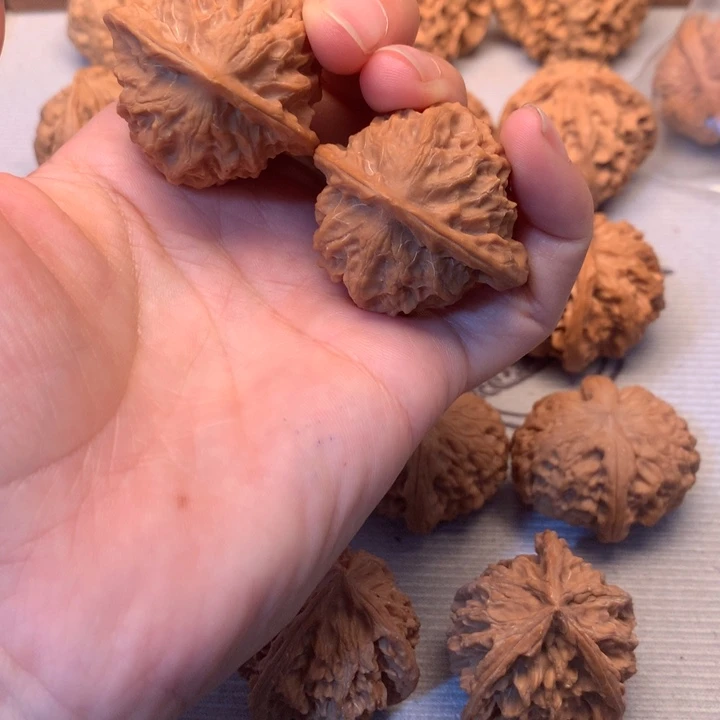把件文玩核桃全品瓷娃娃39