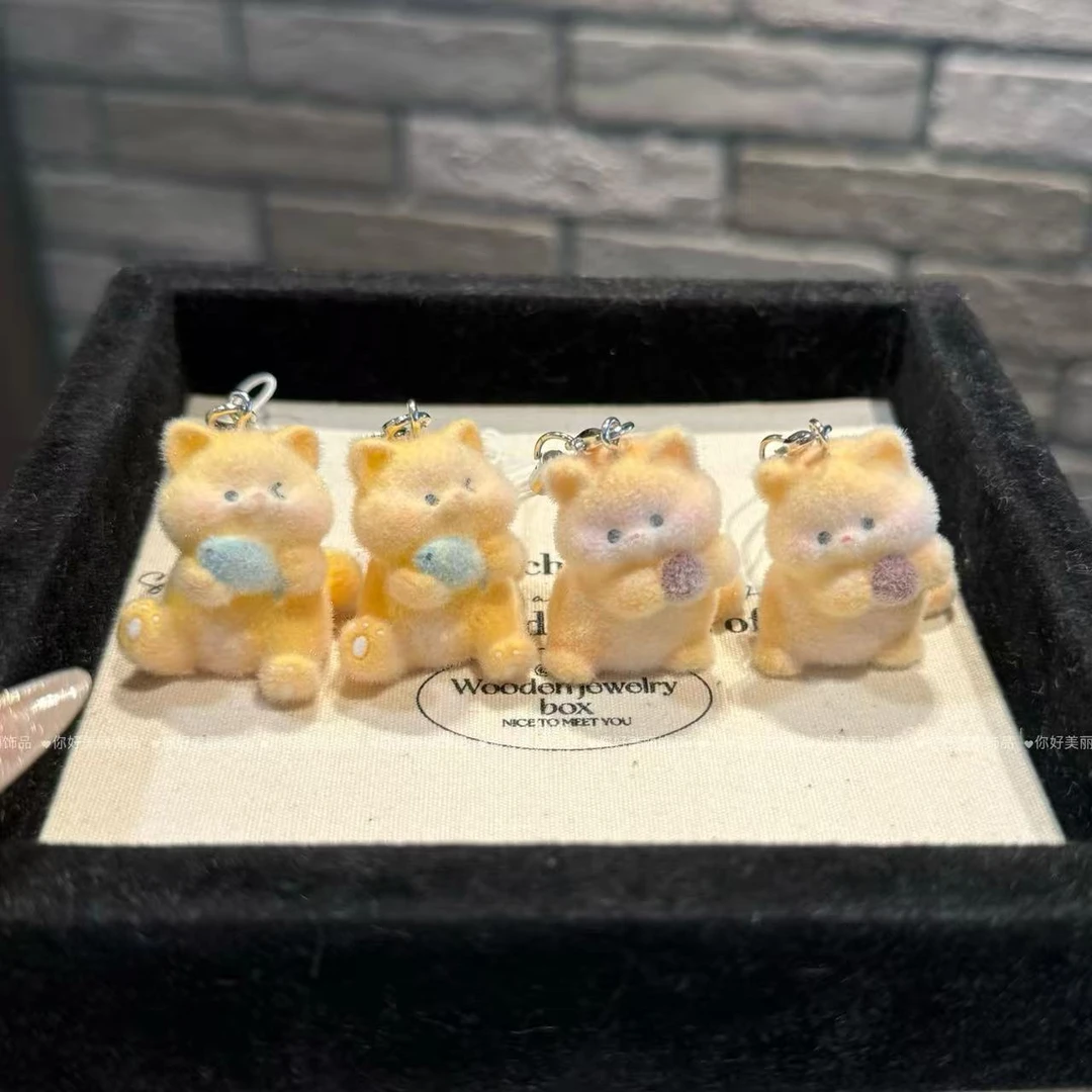 【小猫抓鱼】韩系ins可爱植绒立体DIY钥匙链包包手机耳机情侣挂件