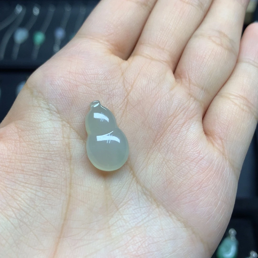 翡翠裸石白冰葫芦