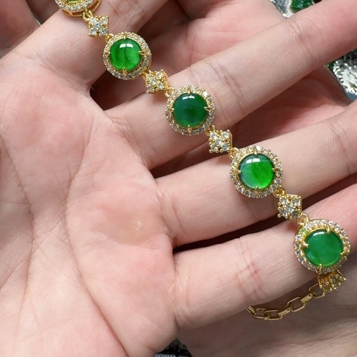 翡翠未镶嵌颈饰天然A货翡翠放漏