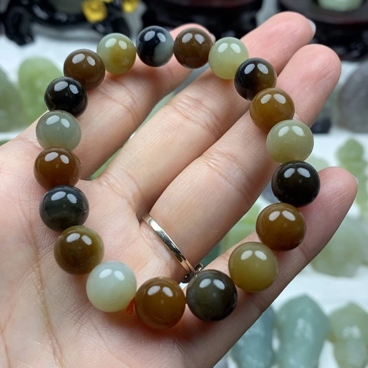 和田玉（糖玉）未镶嵌颈饰58