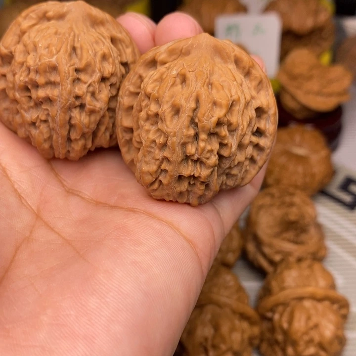 吊坠文玩核桃甜****吃四座楼37