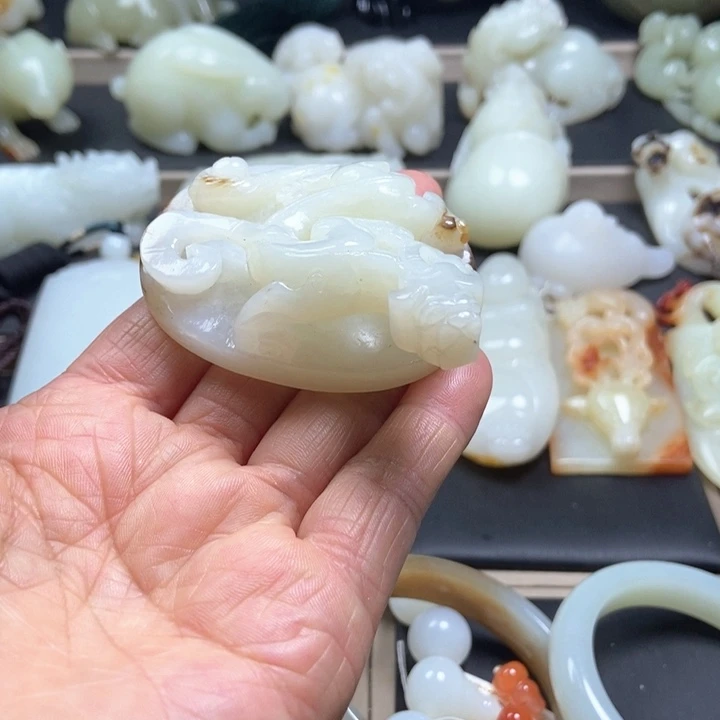 和田玉挂件未镶嵌