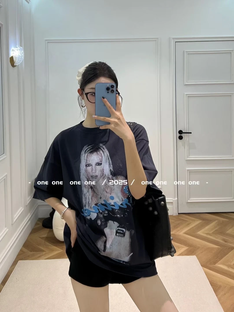 欧货高街上衣女2025新款爆款宽松显瘦百搭人物印花短袖T恤潮