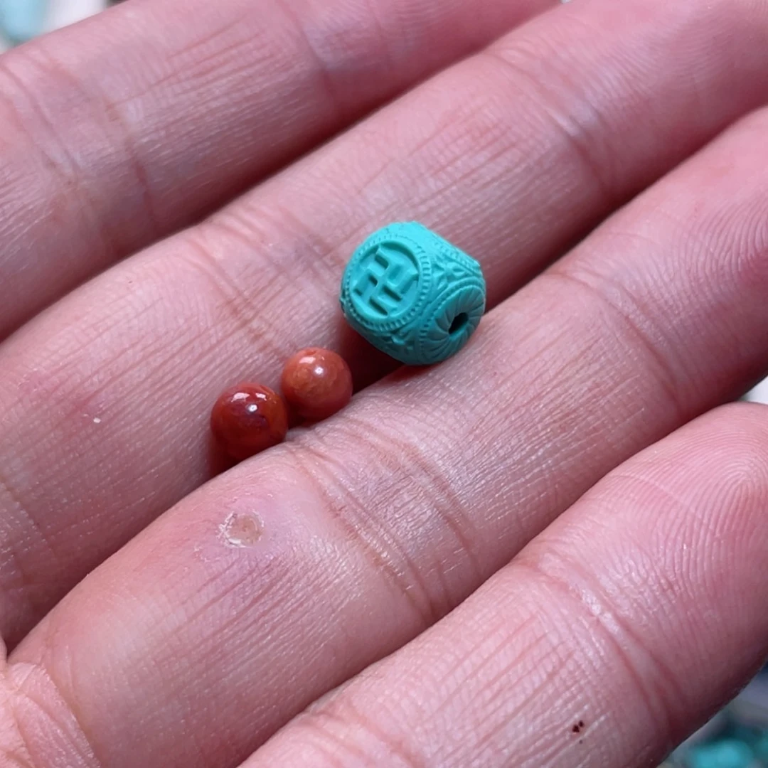 南红玛瑙配饰未镶嵌一***笑