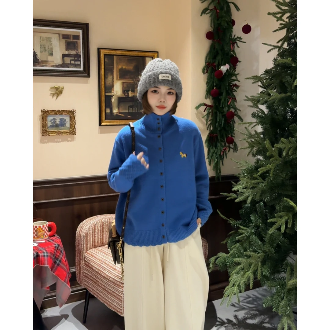 MY【钩花袖小马】冬季新款韩系简约时尚立领花边小马刺绣针织衫外套