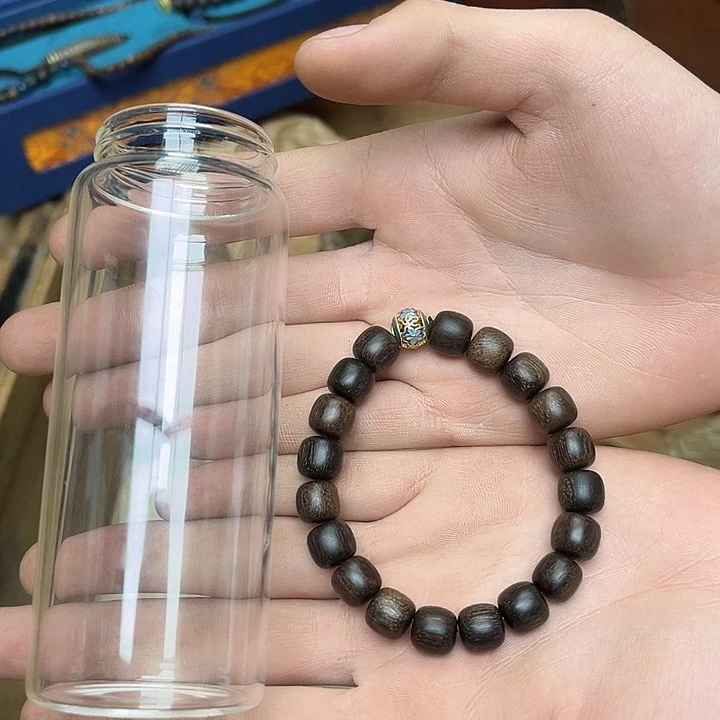 大叶紫檀（黑酸枝木类）