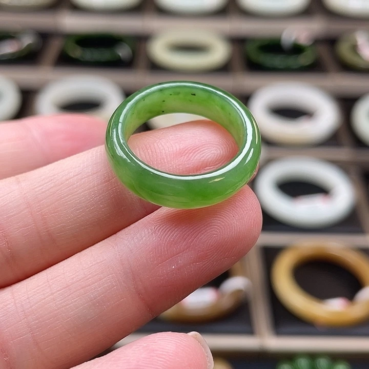 和田玉（碧玉）未镶嵌戒圈