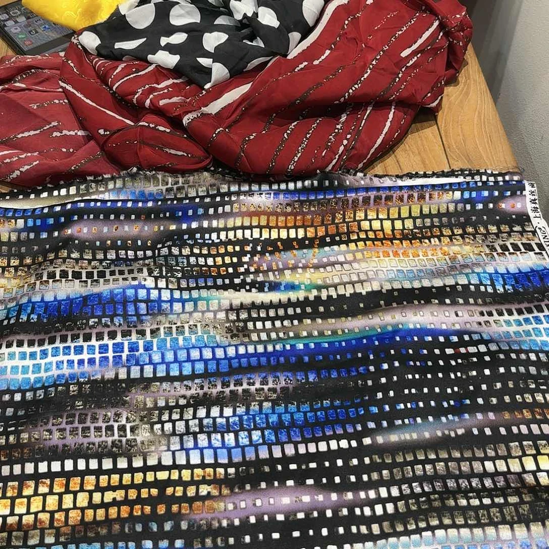 织绣萱*柜真丝大王2.2米 孤品AAAAA