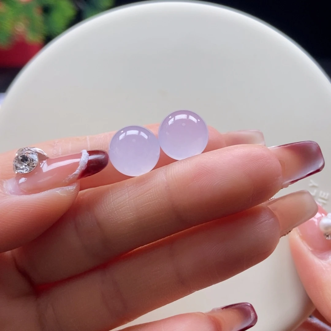 翡翠散珠翡翠冰粉紫珠卡11.3mm，随机发一颗