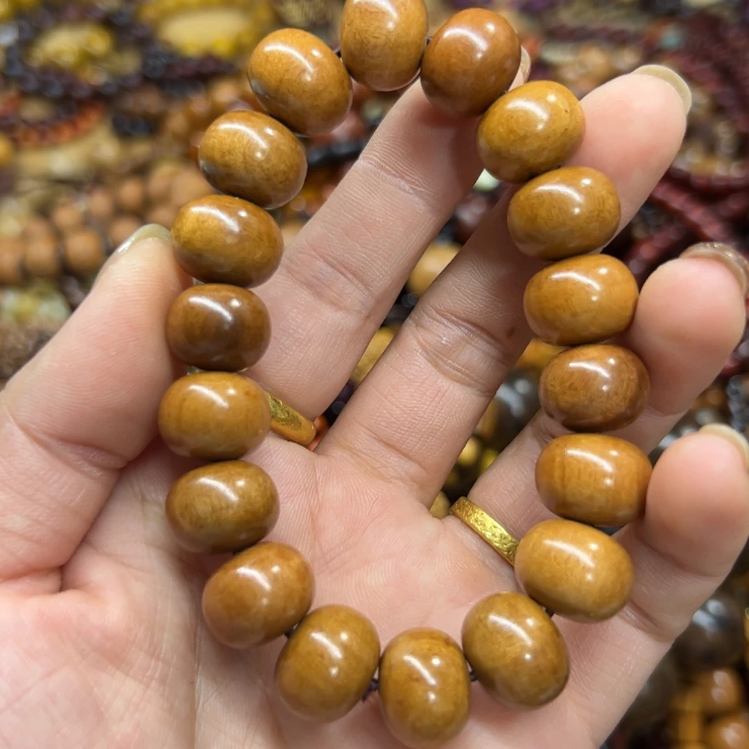 维腊木（绿檀）无事牌