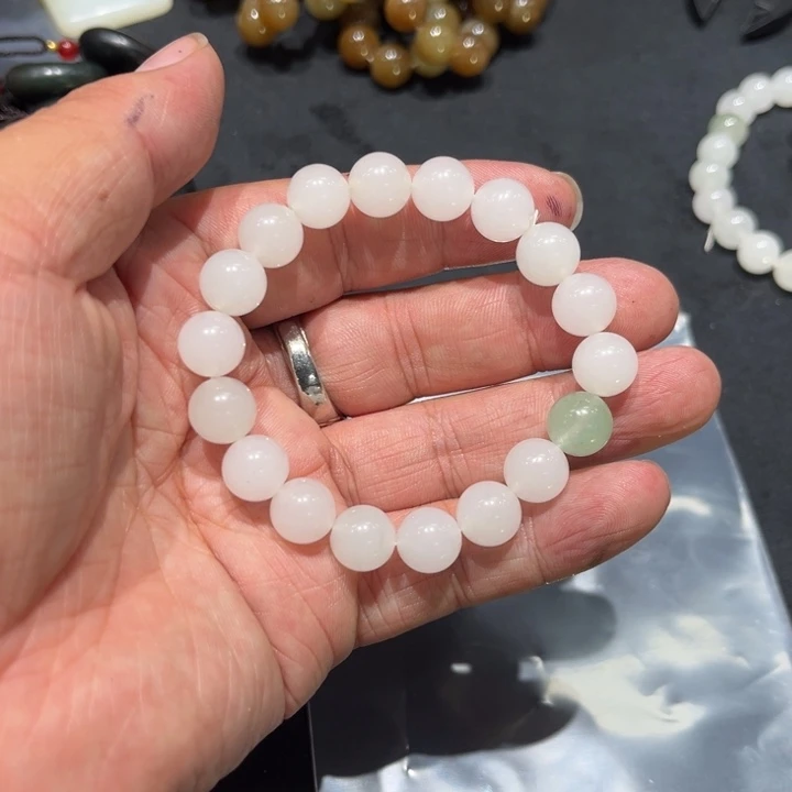 石英岩玉手链合金