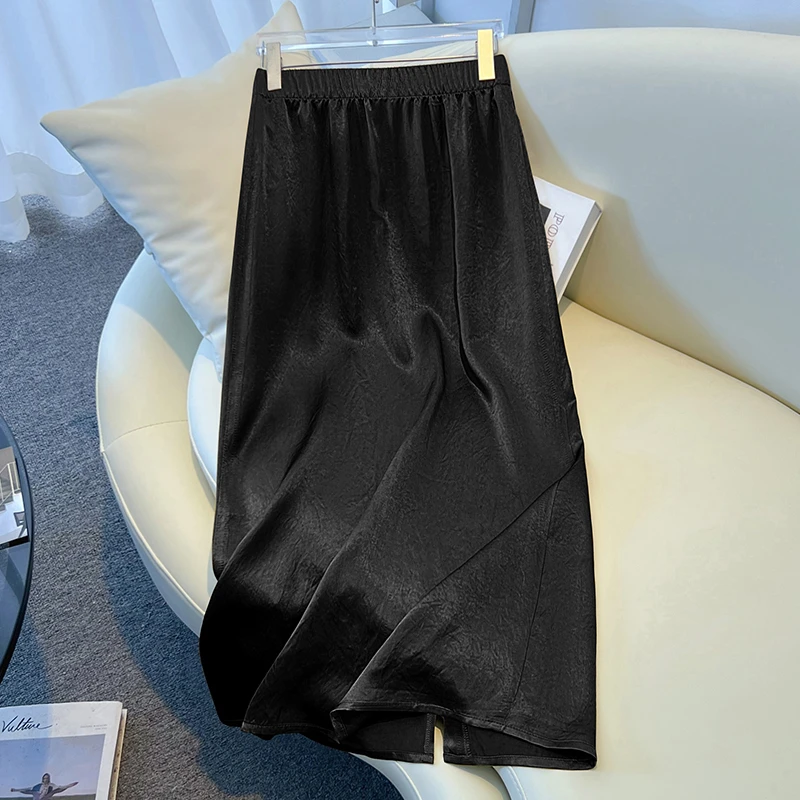 拉夏贝尔黑色半身裙女夏季薄款2025新款直筒裙中长缎面印花包臀裙