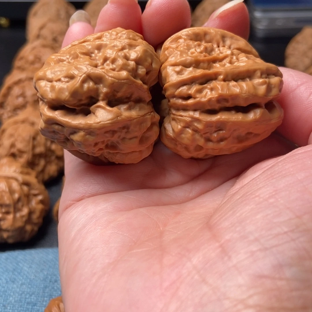 文玩核桃把件蛤蟆头39