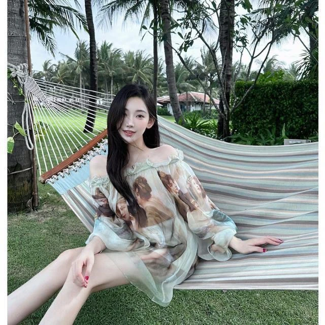 哥弟阿玛施正品旅游罩衫春夏一字领露肩中世纪油画风上衣印花裙超