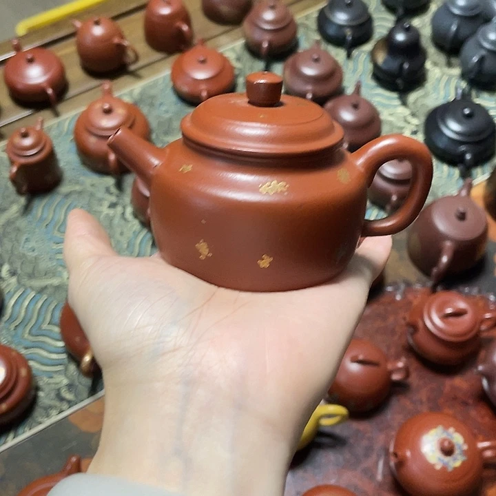 茶壶紫砂全手工打造