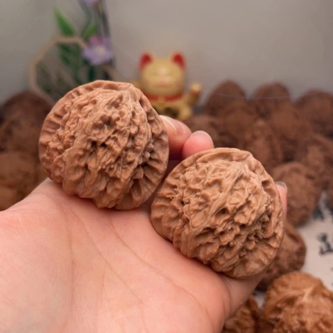 吊坠文玩核桃杨*白狮子